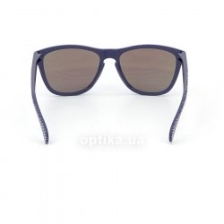 OO9013 47   Oakley 24