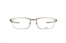  () Oakley OX3184-04