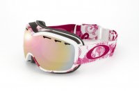 OO7012-57-067  Oakley