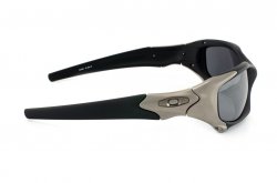  Oakley OO9088-03-303