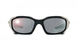   Oakley OO9088-03-303