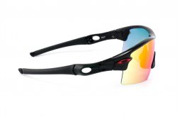  Oakley OO9110-09-744