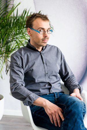  () Eschenbach ES820575 70   6