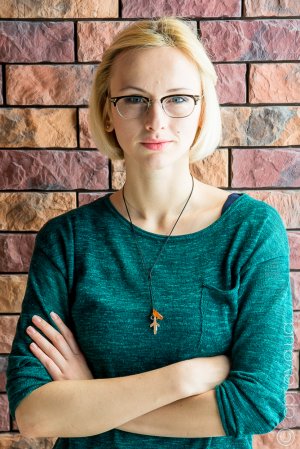  () Oliver Peoples OV1126T 5123   7