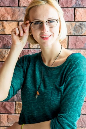  () Oliver Peoples OV1126T 5123   8