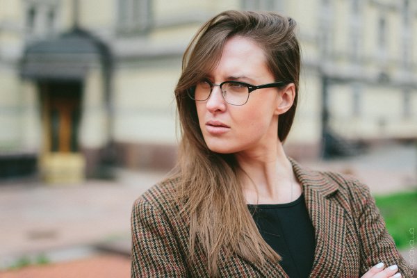  () Oliver Peoples OV1177 5227   2