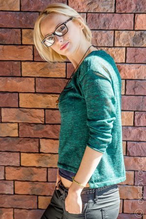  () Ray-Ban RB5228 2000   1