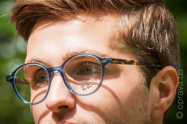  () Ray-Ban RB7118 8022   4